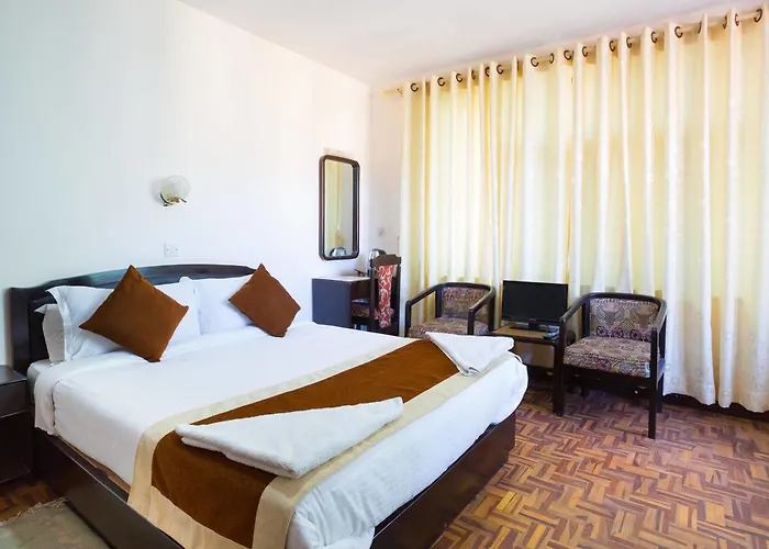 Nomad 2* Kathmandu